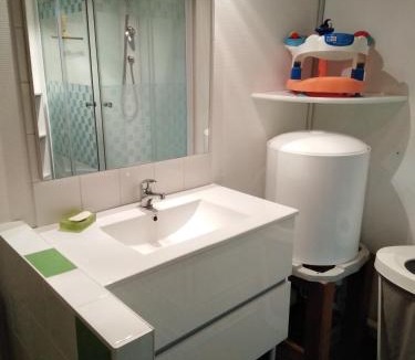 Feillens House | Maison patio et piscine