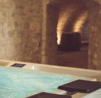 Chablis Apartment | Maison Paul & Gabrielle