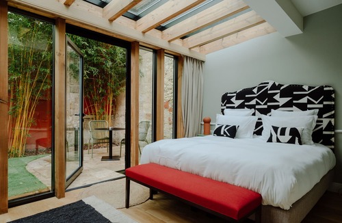 Le Bouscat Hotel | Maison Pavlov