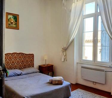 Cuxac-dʼAude Bed & Breakfast | Maison Pelissier Bed and Breakfast with swemming pool