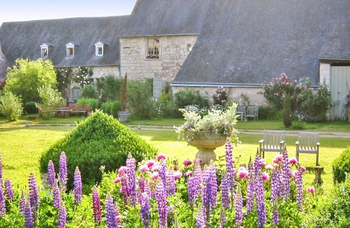 Varennes sur Loire Villa | Maison Pierre-Louis - One Bedroom Villa, Sleeps 2