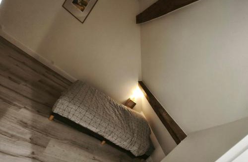 Beuvrequen House | Maison pierres et poutres d'opale