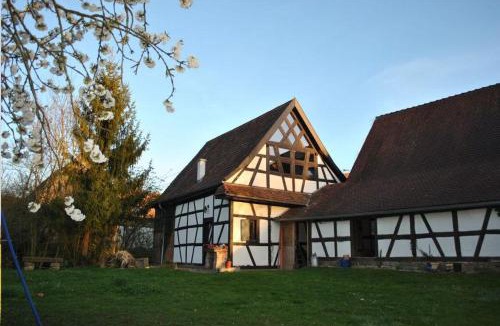 Hoffen House | Maison Pittoresque