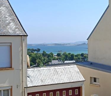 Saint-Pol-de-Leon House | Maison plages & centre à pieds - proche GR34