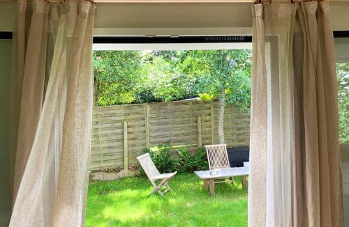 Bouguenais Apartment | Maison plain-pied avec jardin