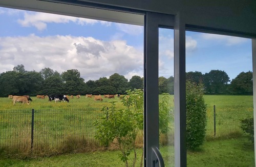 Ploubezre House | ?maison Plain Pieds - PMR Côte de Granit Rose?- 2 Chambres