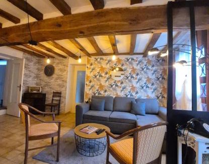 Brain-sur-Allonnes House | Maison plein centre