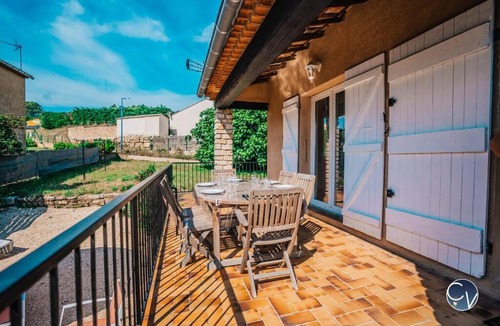 Goudargues House | Maison pour 6 à 500 m du centre du village