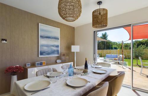 Saint-Hilaire-de-Riez House | Maison pour 6 adultes avec piscine