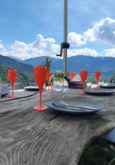 Granges Apartment | Maison pour des vacances