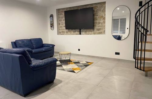 Mouzay House | Maison Pour Séjour