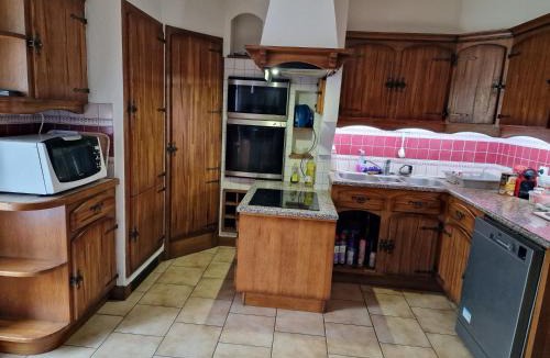 Peron House | Maison près de Genève, CERN, et stations de ski