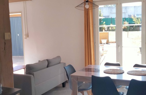 Cosne-Cours-sur-Loire House | Maison Proche du Centre Ville