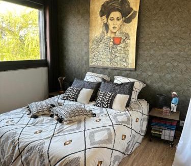 Saint-Pavace House | Maison proche du circuit