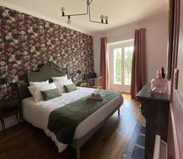 Borest House | Maison Prieuré