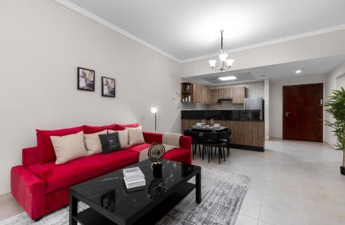 Downtown Dubai Apartment | Maison Privee - Comfortable Downtown Apartment with City Skyline Vws