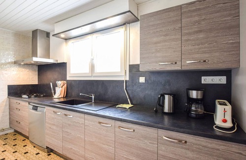 Bricqueville-sur-Mer House | MAISON PROCHE DE LA MER 1