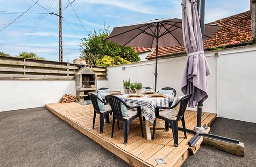 Bricqueville-sur-Mer House | MAISON PROCHE DE LA MER 1
