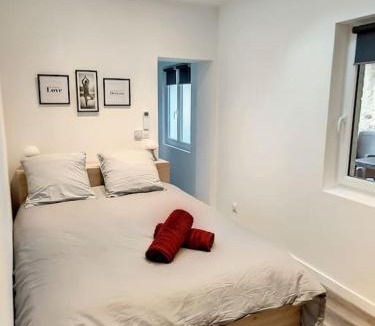 Saint-Honore - Jeanne d'Arc House | Maison proche centre ville clim jardin wifi 8 personnes