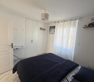 Villiers-le-Bel Apartment | Maison proche Charles de Gaulle et Paris L1