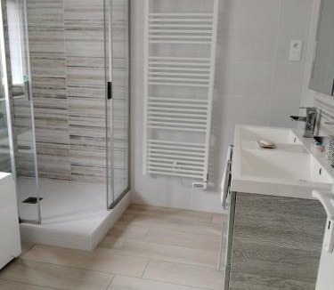 Arnage House | Maison proche circuit 24H