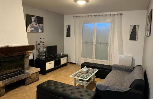 Goussainville Apartment | Maison proche de l'aéroport CDG-Paris