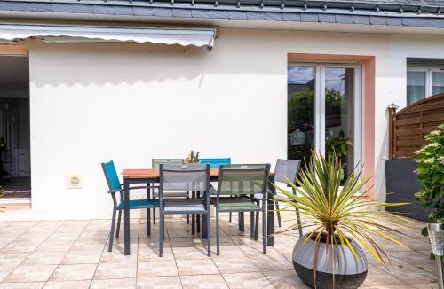 Riantec House | Maison Proche De La Mer Plage