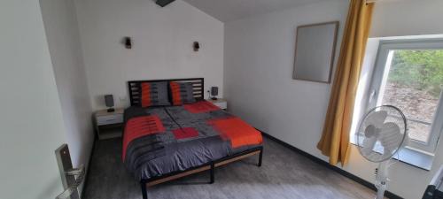 Mauleon House | Maison proche Grand Parc 2 Chambres