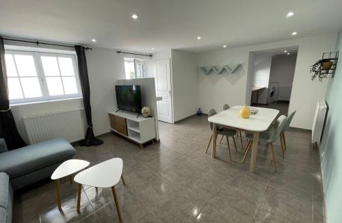 Meung-sur-Loire Apartment | Maison proche Loire et Châteaux