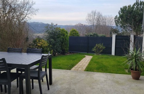 Lourdes House | Maison Proche Lourdes, 7 Couchages. Calme, Jardin Clos