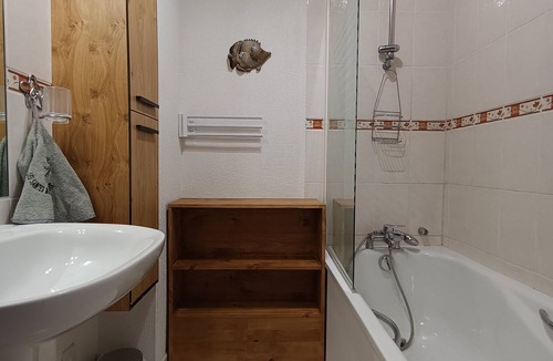 Loriol-du-Comtat House | Maison Provençale Avec Piscine