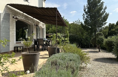 Theziers House | Maison Provençale Avec Piscine
