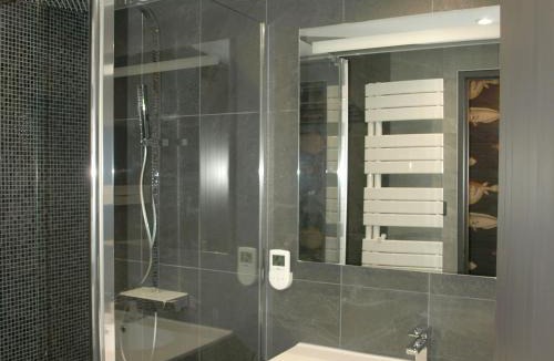 Saint-Jean-de-Monts House | Maison rénovée, proche forêt et plage - FR-1-323-371