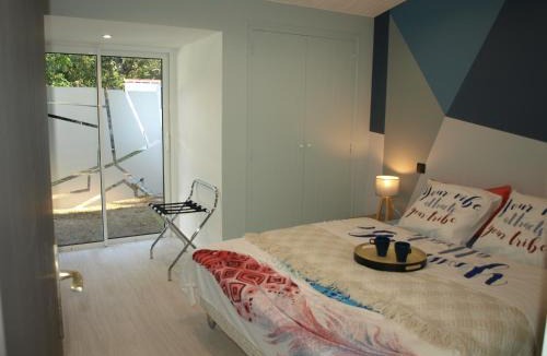 Saint-Jean-de-Monts House | Maison rénovée, proche forêt et plage - FR-1-323-371