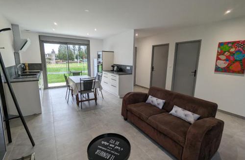 Epieds-en-Beauce House | Maison rénovée avec jardin et parking, proche Orléans, animaux acceptés - FR-1-590-561