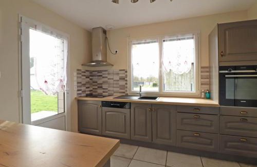 Sainte-Opportune House | Maison rénovée avec jardin clos, 3 chambres, recharge EV gratuite, proche Suisse Normande - FR-1-497-178