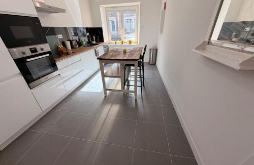 Treveray House | Maison rénovée de 3 chambres - confortable, calme et spacieuse