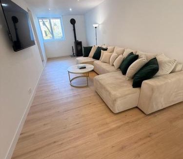 Treveray House | Maison rénovée de 3 chambres - confortable, calme et spacieuse
