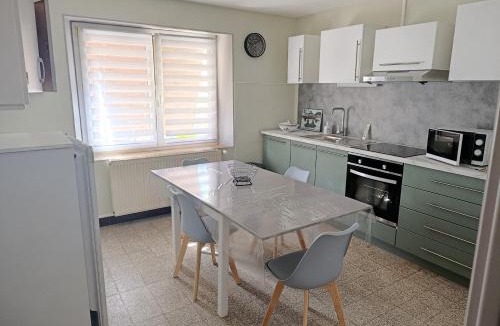 Paroisse Saint-Augustin-de-Chaux Apartment | Maison rénovée