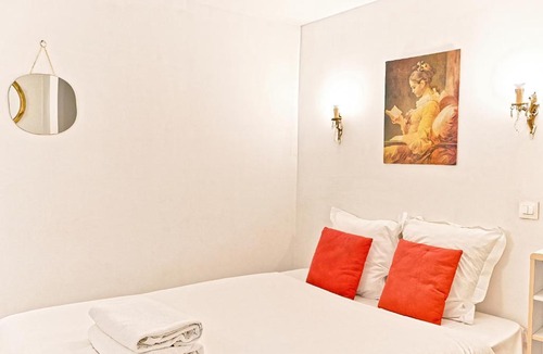 Saint-Merri Apartment | Maison rare avec terrasse et 2 chambres - Marais
