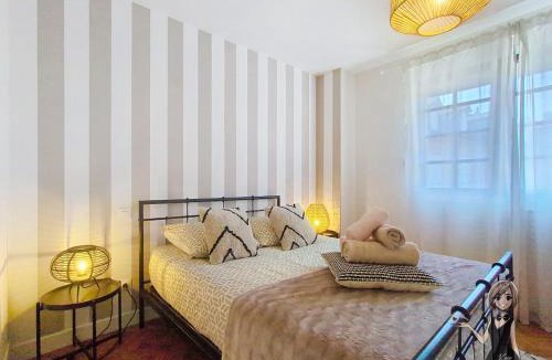 Pontacq House | Maison ReJeanne, Retro Chic près de Lourdes