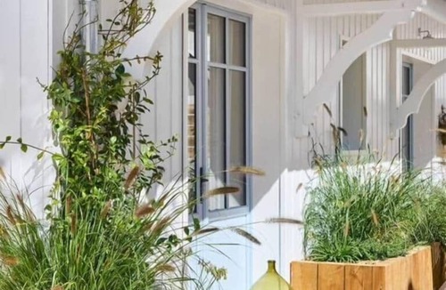 La Tranche-sur-Mer House | MAISON REVES - Charming villa with swimming pool