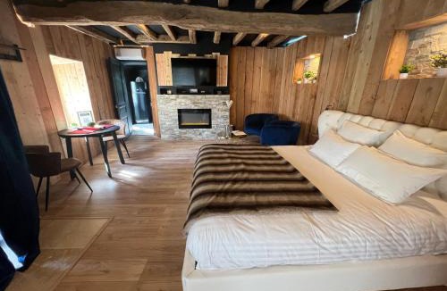 Faverolles House | Maison romantique avec jacuzzi privatif