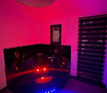Montargis Apartment | maison romantique avec spa privé