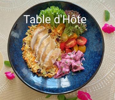 Saint-Jean-d'Angely Bed & Breakfast | Maison Rouge