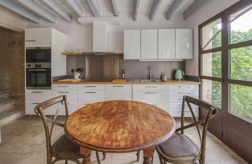 Saint-Etienne-du-Gres Villa | Maison Sylvie - Five Bedroom Villa, Sleeps 10