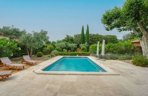 Saint-Etienne-du-Gres Villa | Maison Sylvie - Five Bedroom Villa, Sleeps 10