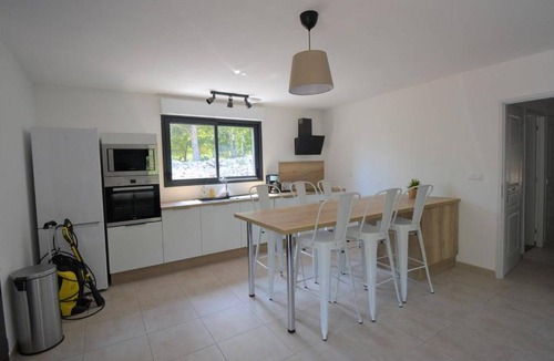 Saint Alban Auriolles House | Maison Saint-Alban-Auriolles, 4 pièces, 6 personnes - FR-1-382-140