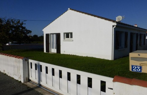 Saint-Hilaire-de-Riez House | Maison Saint-Hilaire-de-Riez, 3 pièces, 8 personnes - FR-1-224-756