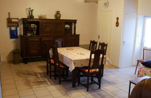 Saint-Hilaire-de-Riez House | Maison Saint-Hilaire-de-Riez, 4 pièces, 6 personnes - FR-1-91-142